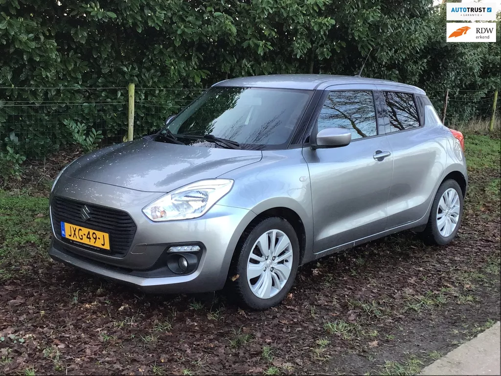 Suzuki Swift 1.2 Select Smart Hybrid in nieuwstaat