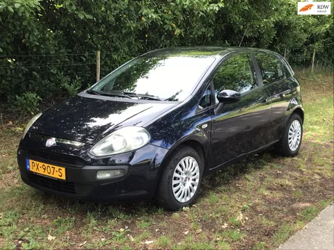 Fiat Punto Evo 1.2 Pop met nieuwe APK en airco